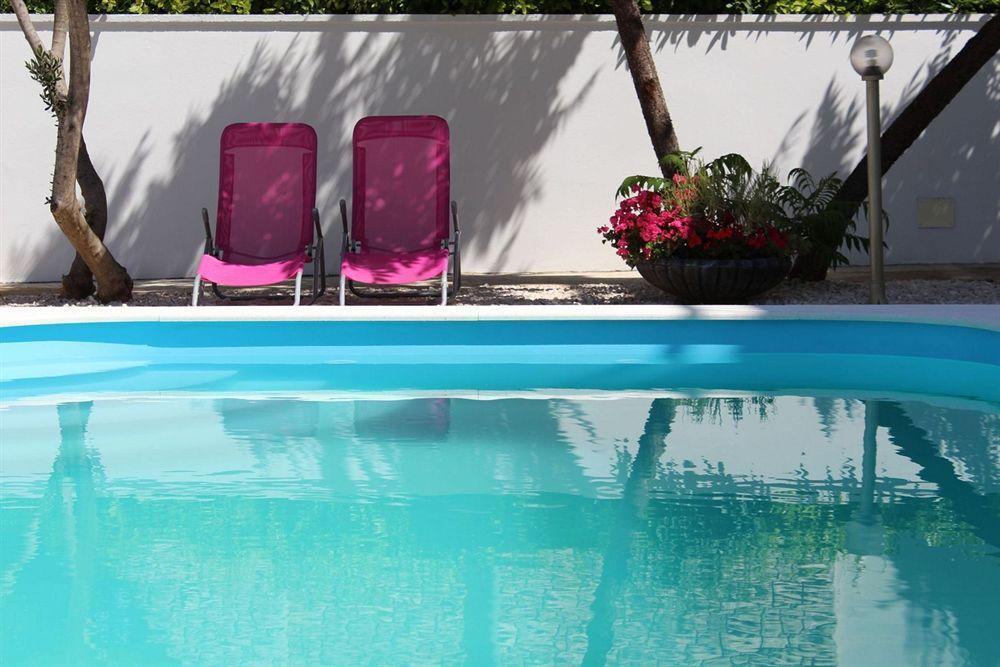Triana-adults Only Vendégház